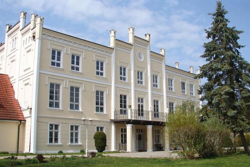 Gemuetliche Ferienwohnung Fuer 6 Personen Im Schloss Kastorf Knorrendorf Экстерьер фото