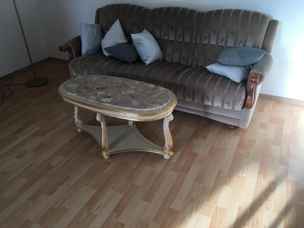 Gemuetliche Ferienwohnung Fuer 6 Personen Im Schloss Kastorf Knorrendorf Экстерьер фото